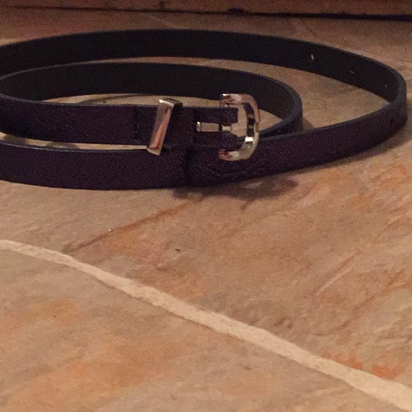 It is from Old Navy,it is purple,it is fairly new - Picture 2 of 2